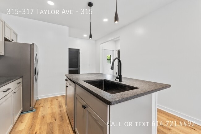 Building Photo - 315-317 Taylor Ave-315