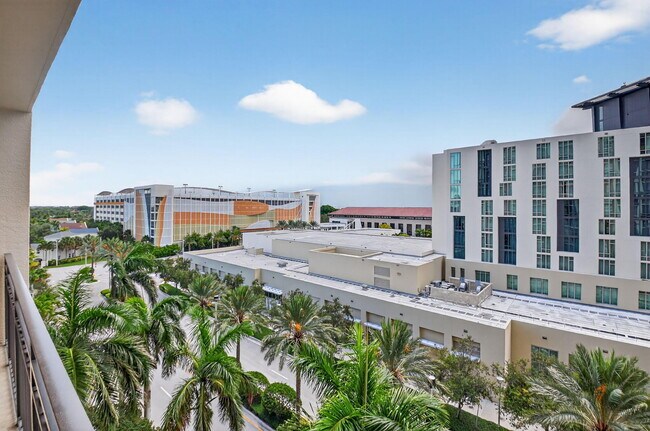 Building Photo - 550 Okeechobee Blvd