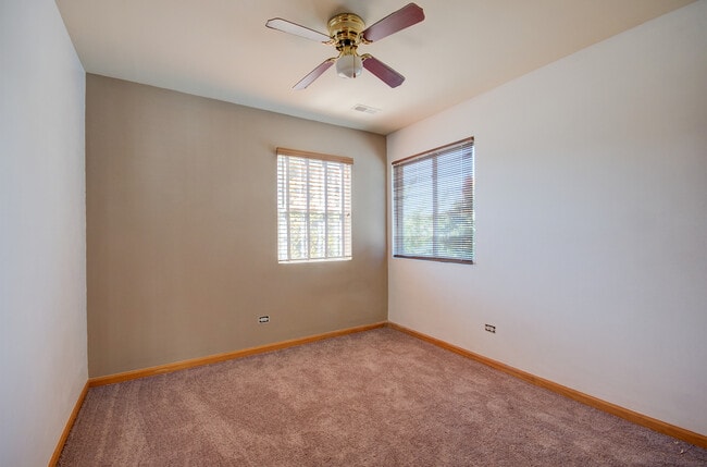Building Photo - 681 Springwood Dr