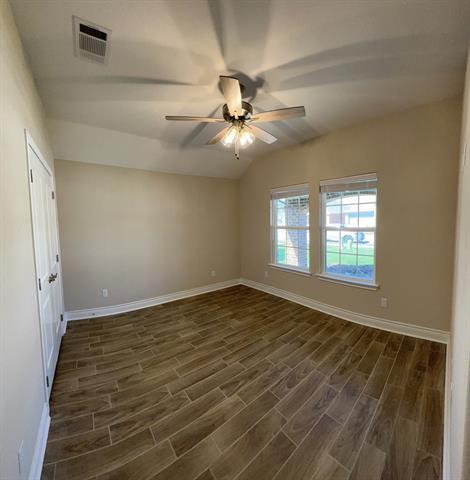 Building Photo - 905 Tippit Ln