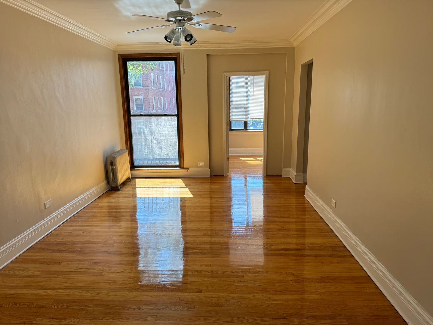 Interior Photo - South Shore Manor