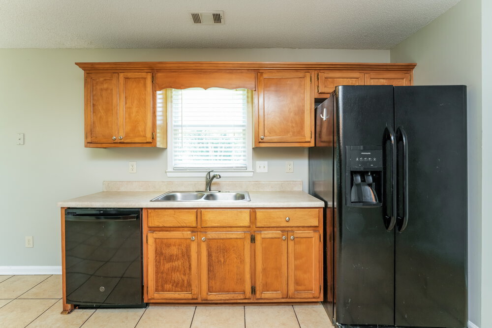 Building Photo - 4091 S Fork Dr