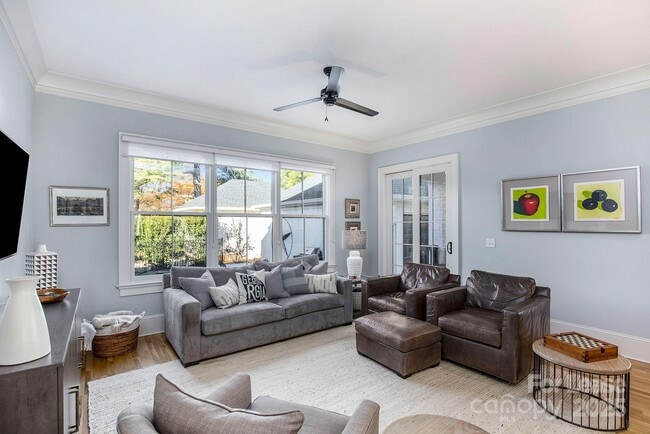 Building Photo - 407 Louise Ave