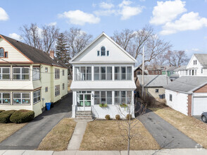 Building Photo - Forest Avenue