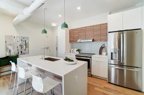 Building Photo - 33 E Court St