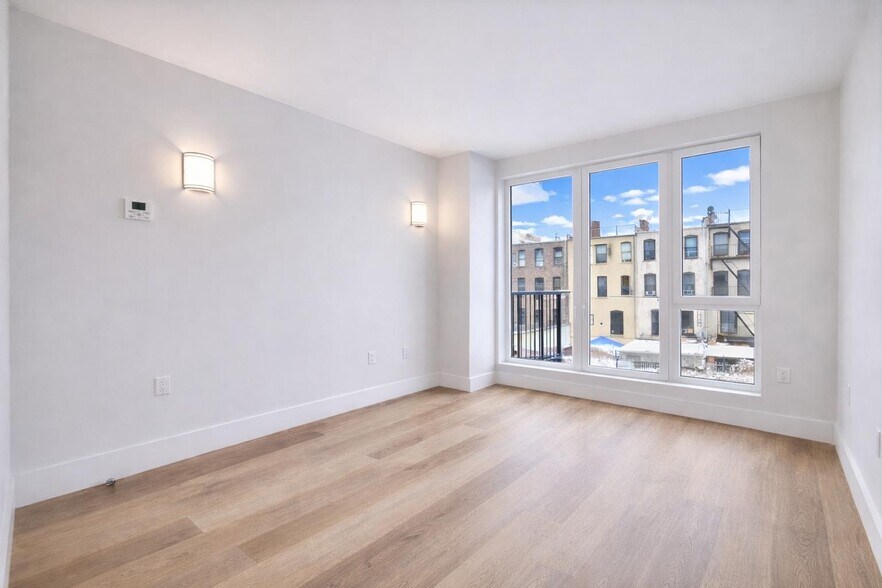 Building Photo - 91 Bruckner Blvd