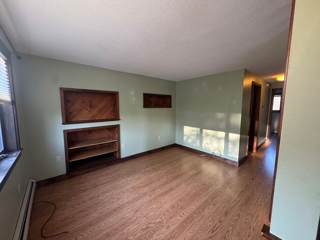 Building Photo - Cozy 2-Bedroom Second-Floor Home with Backyard & Deck