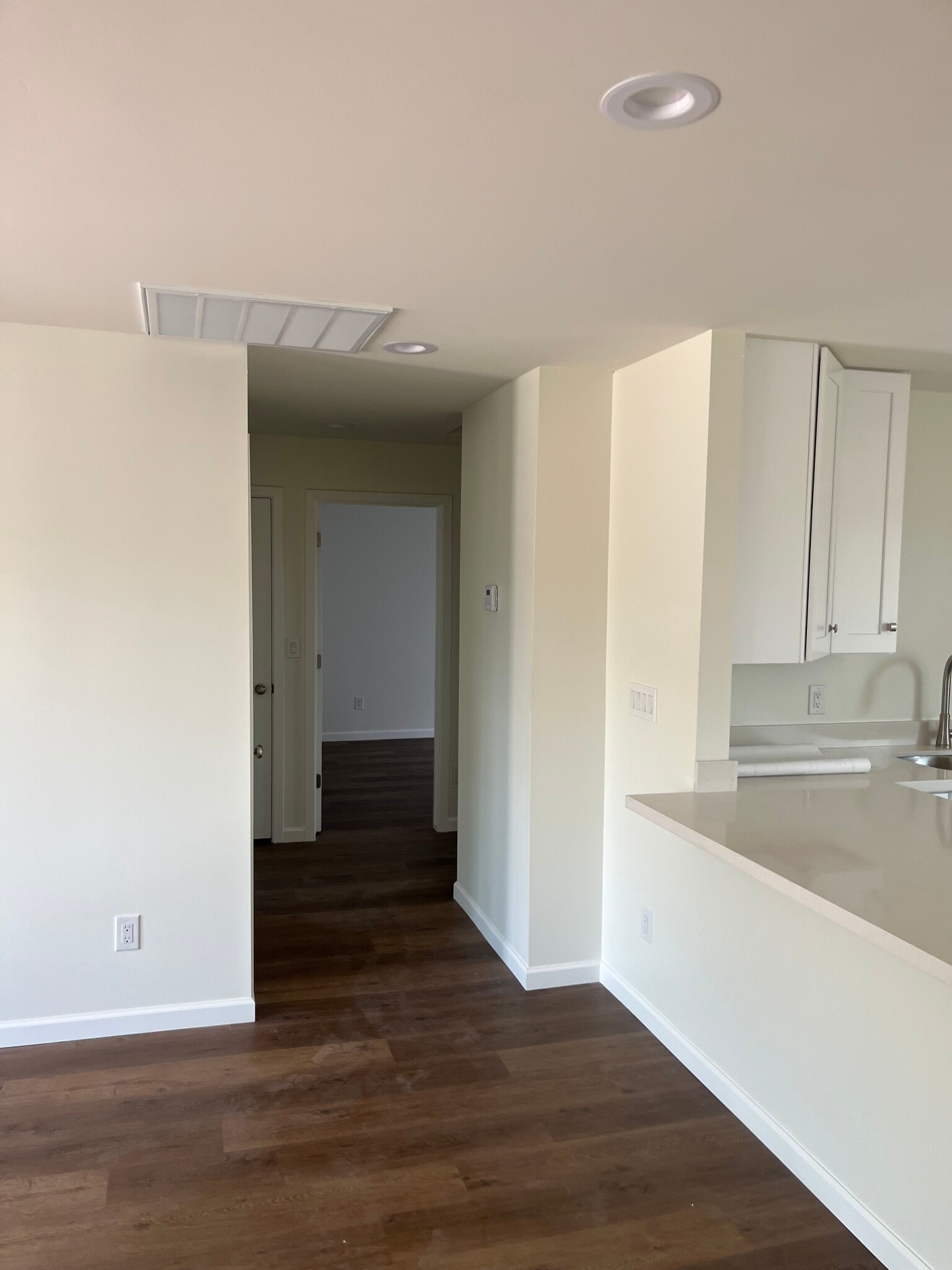 Living Room to Hall - 1727 E Oak St