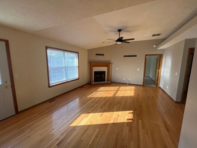 Building Photo - Remarkable Value. Unbeatable Location.
