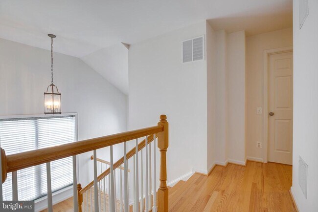 Building Photo - 5097 Pale Moon Way