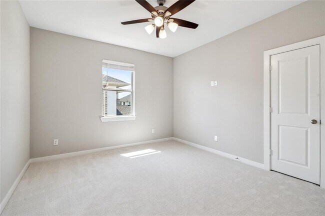 Building Photo - 21323 Blue Wood Aster Ct