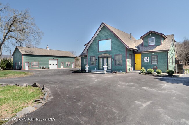 Building Photo - 52 Co Rd 65A