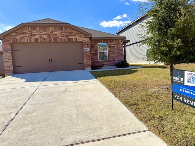 Building Photo - 1008 Riverdale Cove