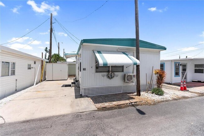 Primary Photo - 10315 Cortez Rd W