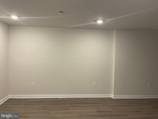 Building Photo - 130 Abramo Victor Dr