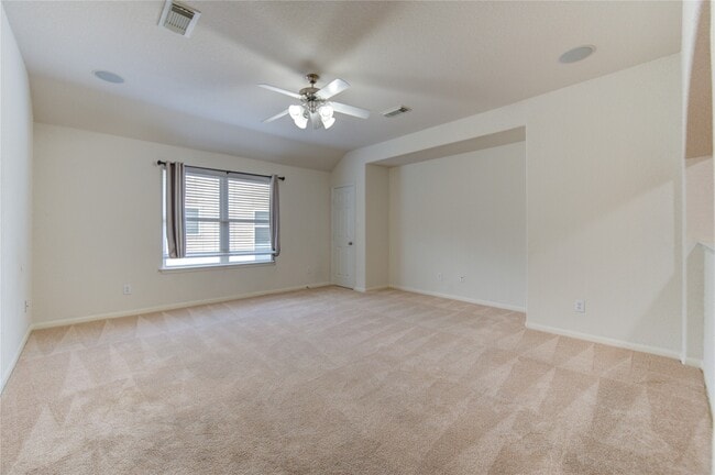 Building Photo - 5802 Horseshoe Falls