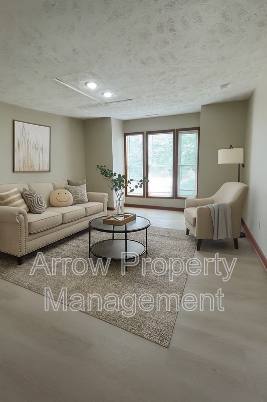 Building Photo - 1300 N 26th St