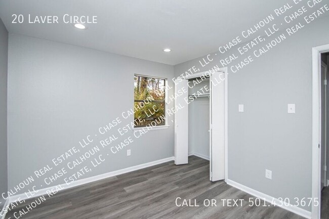 Building Photo - 20 Laver Cir