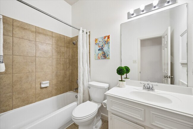 Building Photo - 2614 Cezanne Cir