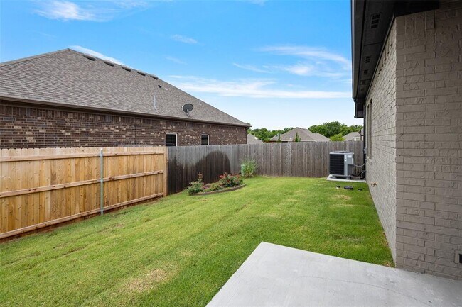 Building Photo - 12712 NW 2nd St