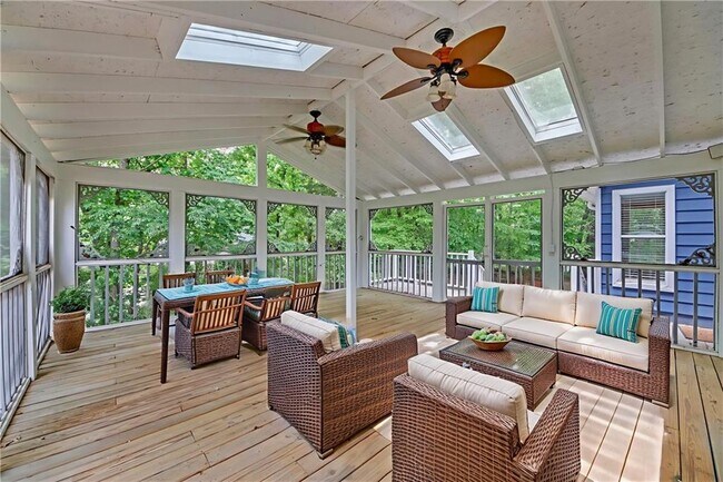 Building Photo - 4440 Coventry Ct