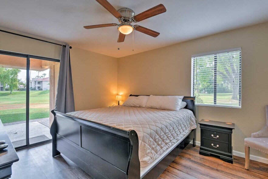 Building Photo - 9270 E Mission Ln