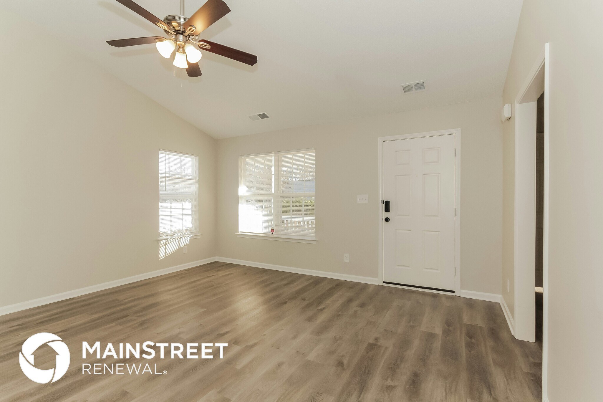 Building Photo - 136 Sterling Terrace Dr