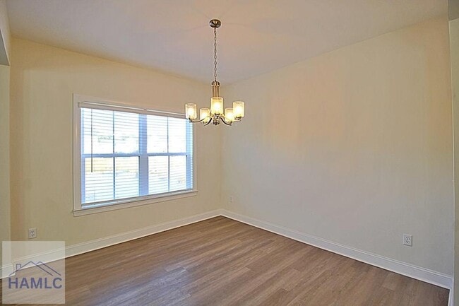 Building Photo - 151 Buckingham Dr