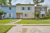 Building Photo - Fully Furnished Home
