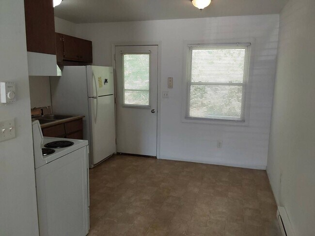 Building Photo - 6110 Scotch Blue Dr