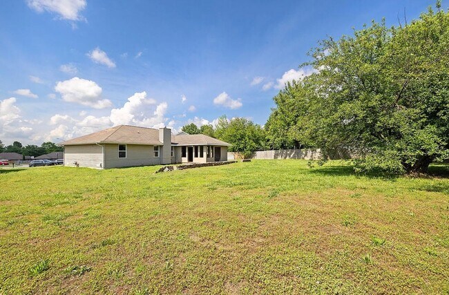 Building Photo - 3826 S Lexus Ave