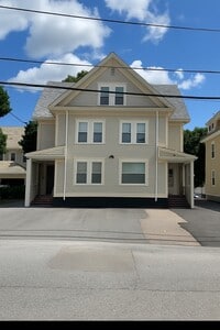 Building Photo - 7 Broad St