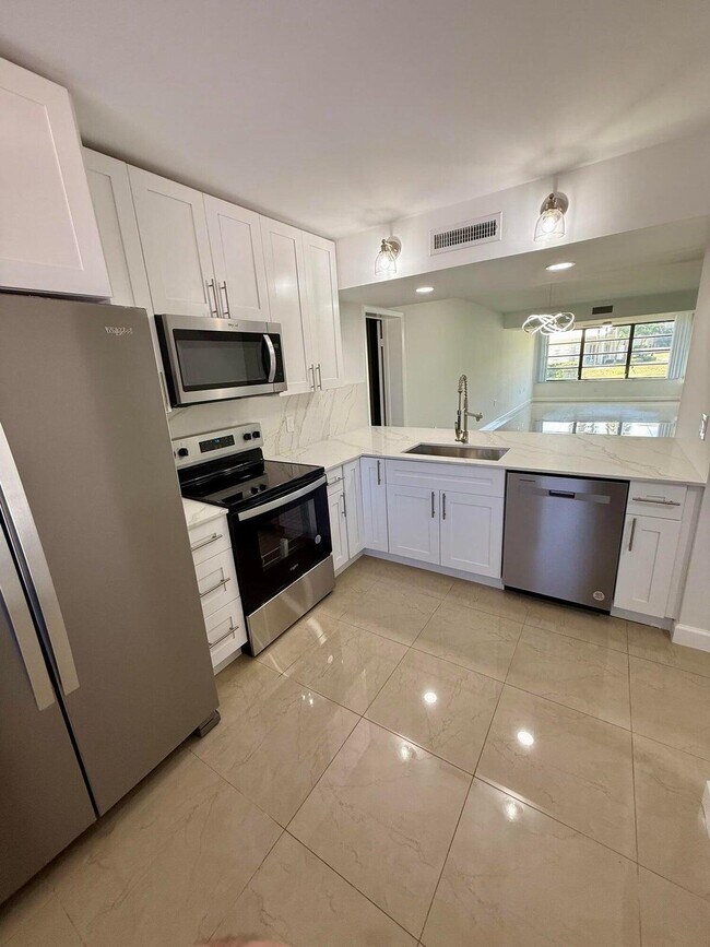 Building Photo - 3501 Village Blvd