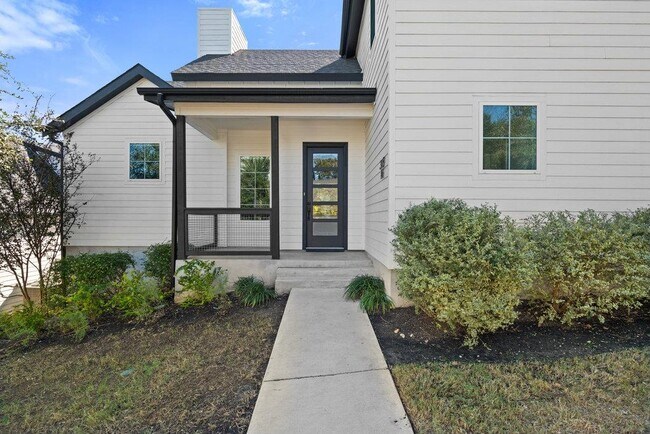 Building Photo - 3018 Sunridge Dr