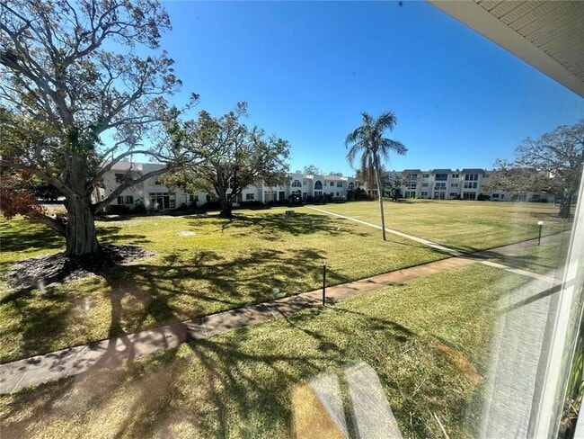 Building Photo - 4510 Overlook Dr NE