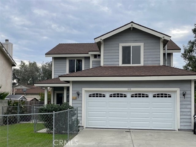 Building Photo - 410 E Arrow Hwy