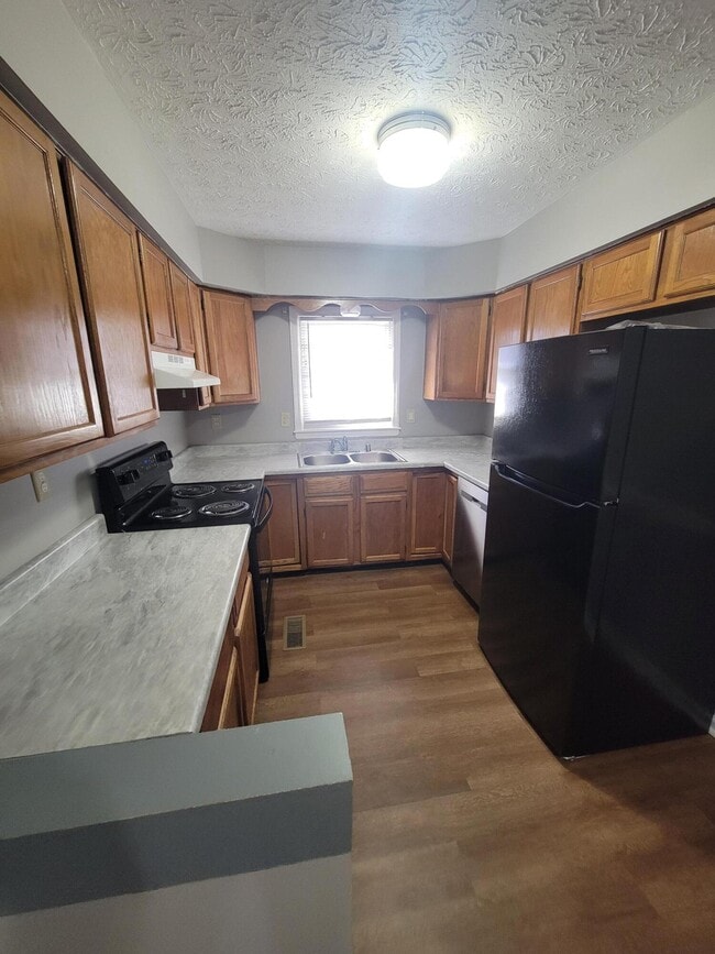 Building Photo - 2801 Winter Garden