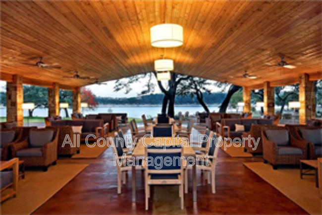 Building Photo - 2113 Barbaro Way