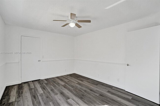 Building Photo - 2508 Cardaman Ave