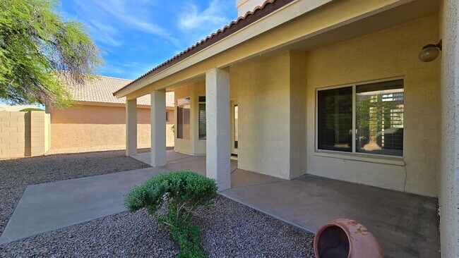 Building Photo - Move In Ready! 55+ Adult Community And SOLAR With Lots Of Amenities!