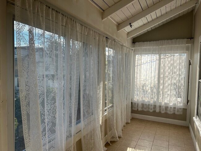 Building Photo - 11 Pennsylvania Ave