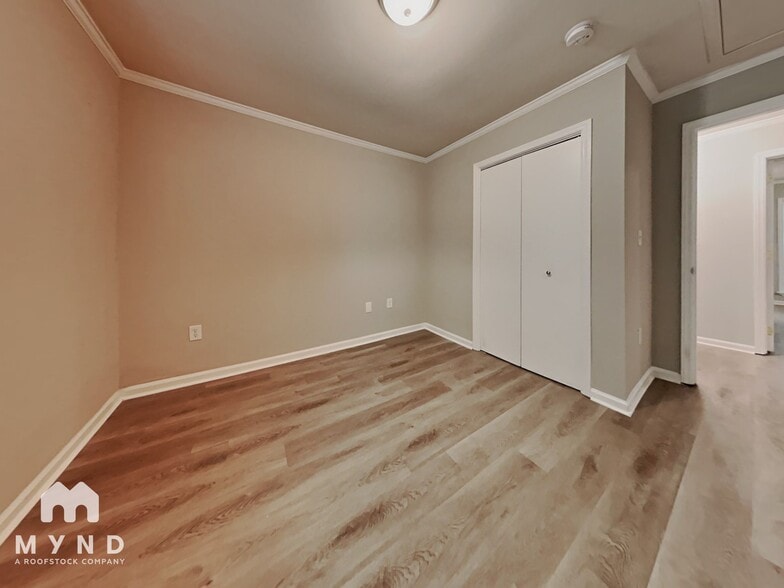 Building Photo - 20104 Balsam Ct