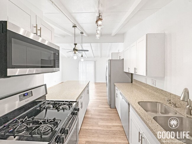 Building Photo - Spacious 4-Bed, 2-Bath Anaheim Duplex with Modern Amenities & Large Backyard + Assigned Parking