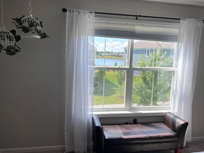 Building Photo - 8094 Evergreen Ln N