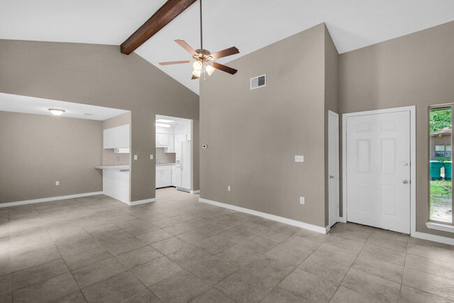 Building Photo - 62 4th Ave