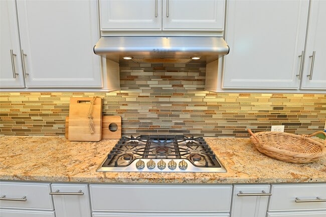 Building Photo - 11906 McNabb Ln