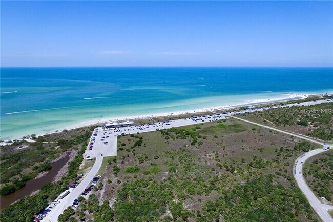 Building Photo - 1466 Twin Villas Way