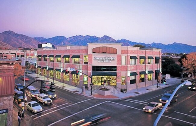 Building Photo - 1881 1100 E