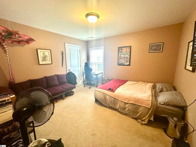 Building Photo - 200 Barbours Lane