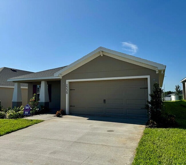 Building Photo - 4 Bedroom 2 Bathroom House for Rent in Ast...